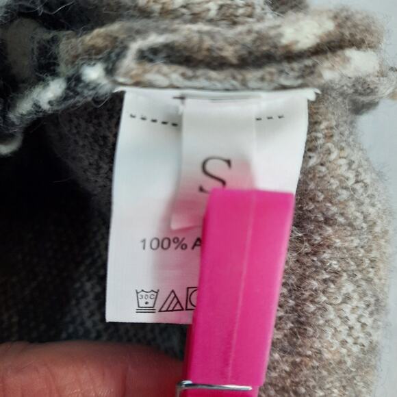 Romantichut Cropped Boho Geometric Print Cozy Sweater Neutral Tones Size Small - Picture 8 of 9